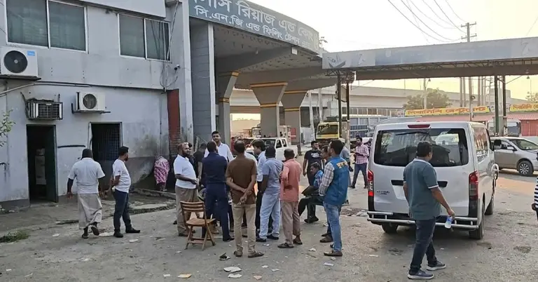 গাজীপুরে সিএনজি স্টেশনে অভিযান